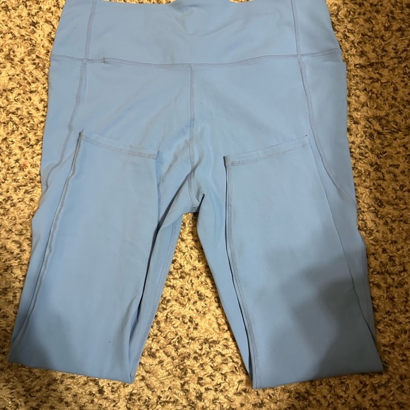 Fabletics Oasis PureLuxe HW Crossover 7/8 Leggings - Picture 3 of 3